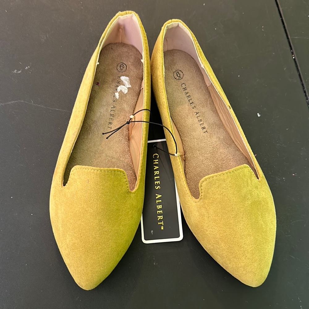 Charles Albert mustard flats pointed toe size 6 NEW